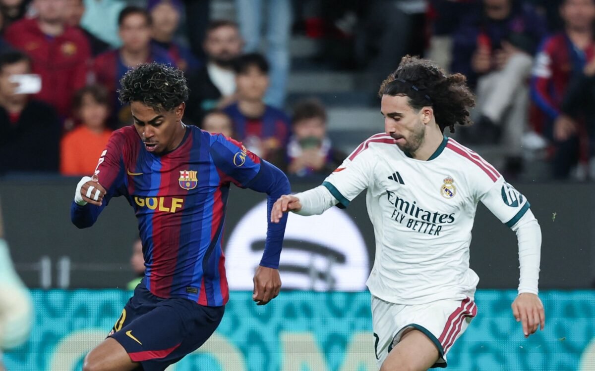 Marc Cucurella Lamine Yamal El Clasico match action
